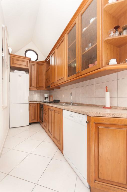 Apartments Natasa Трогир Экстерьер фото