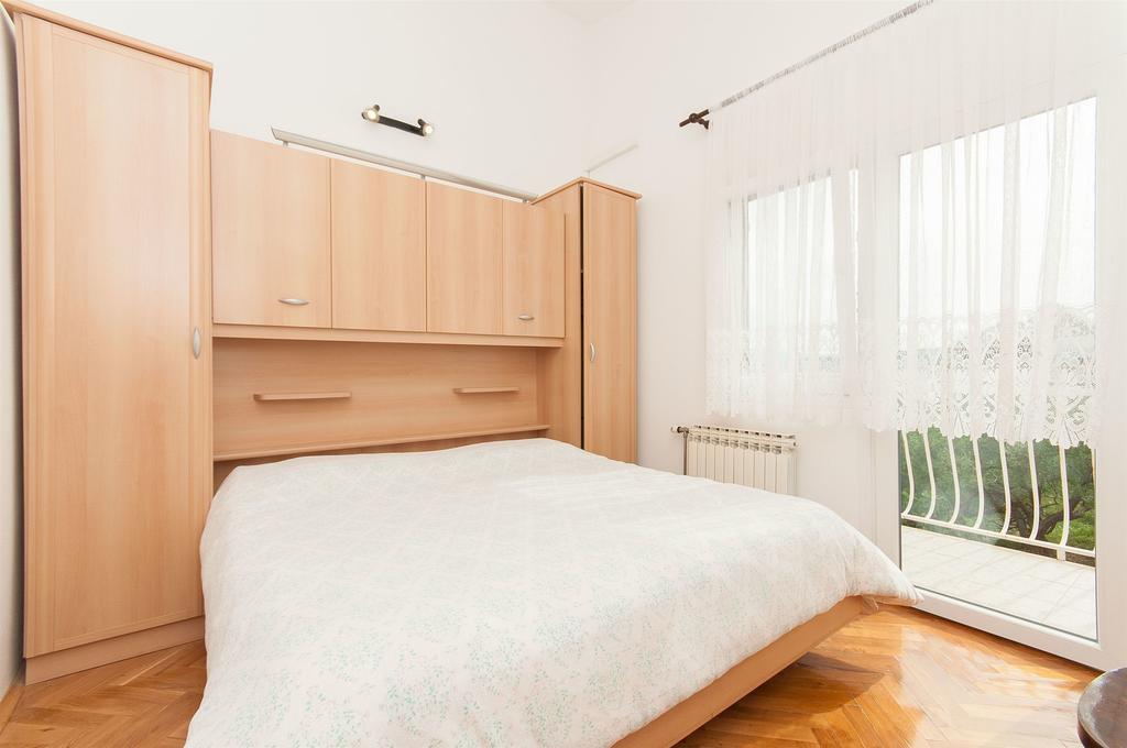 Apartments Natasa Трогир Экстерьер фото