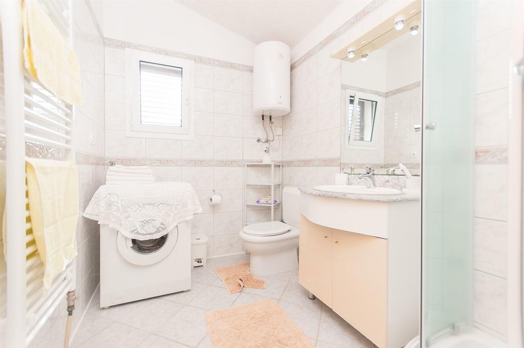 Apartments Natasa Трогир Экстерьер фото